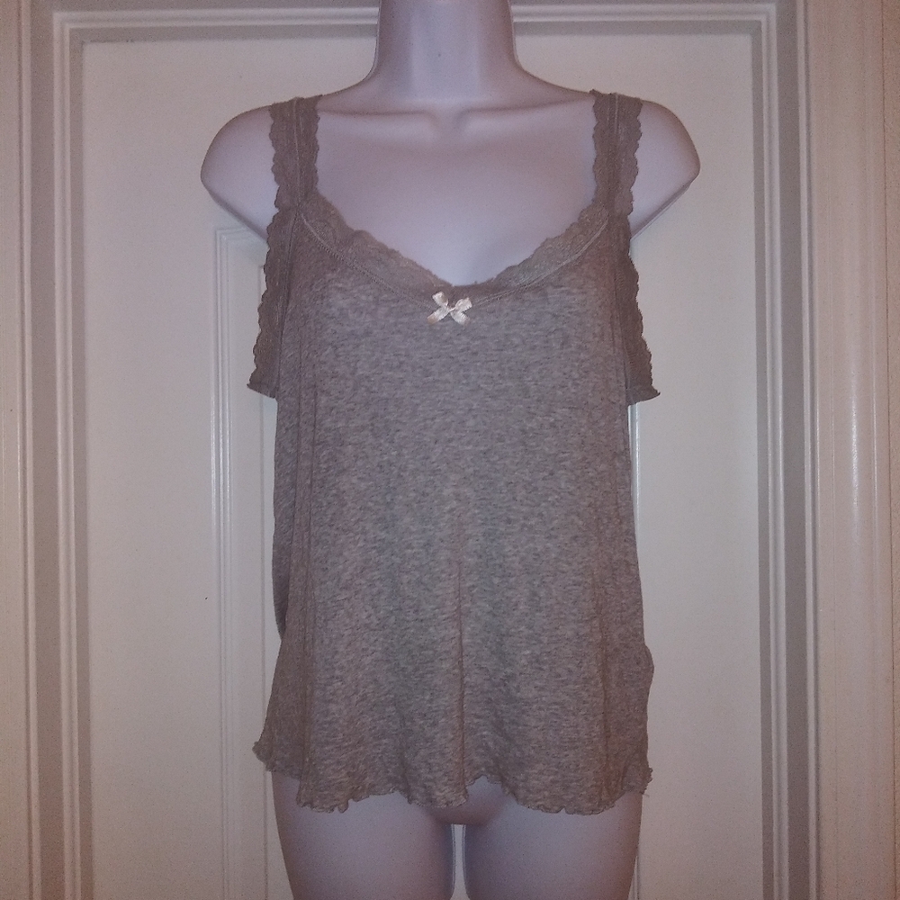 Odd Molly Gray Lettuce Hem Lace Tank Top